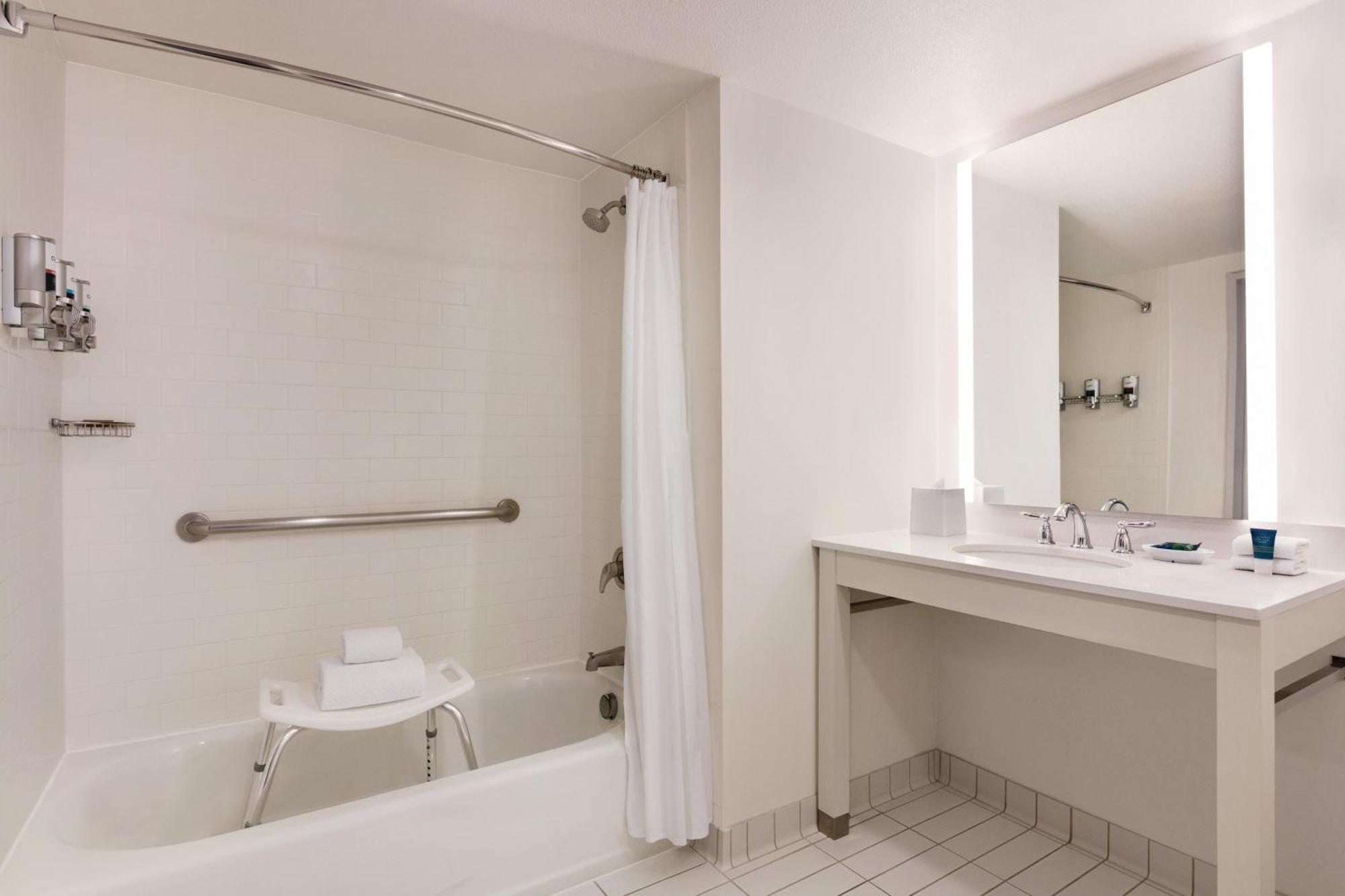 Four Points By Sheraton Sacramento Airport מראה חיצוני תמונה